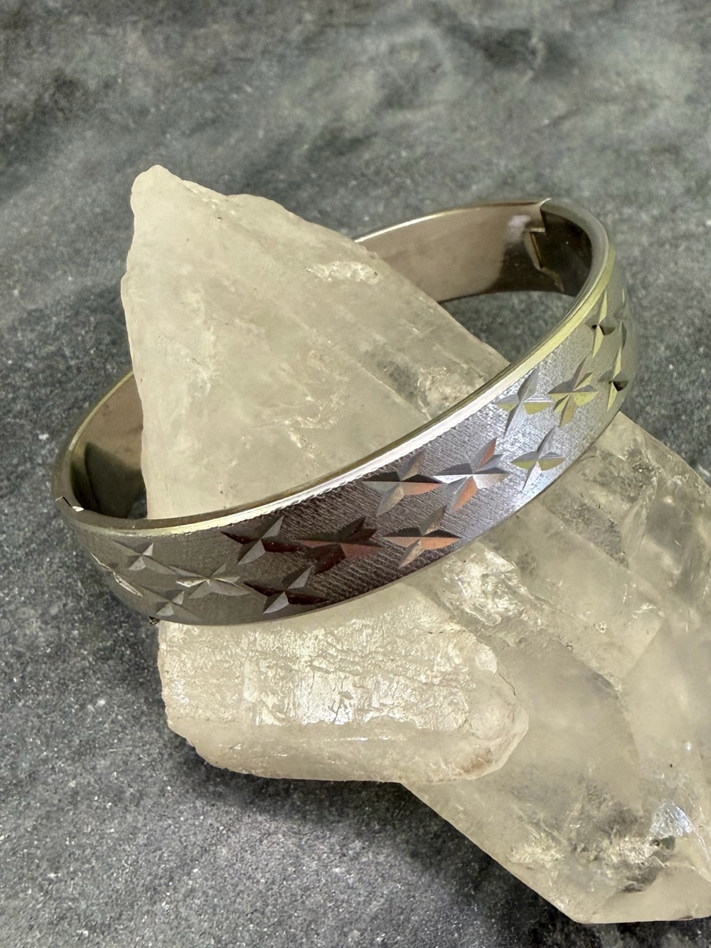 Vintage Matte Silver Etched Star Hinge Cuff Bracelet